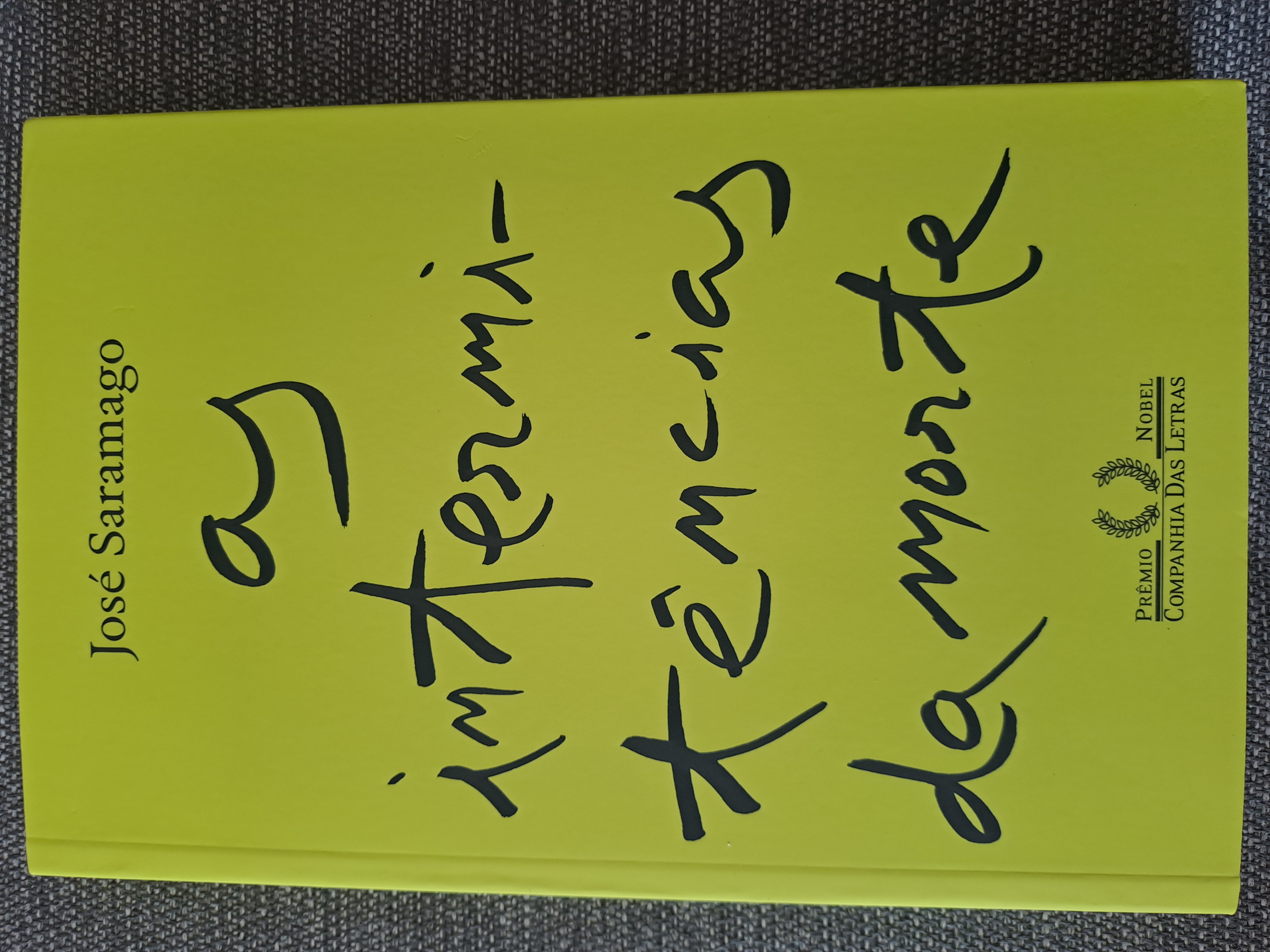 capa do primeiro livro